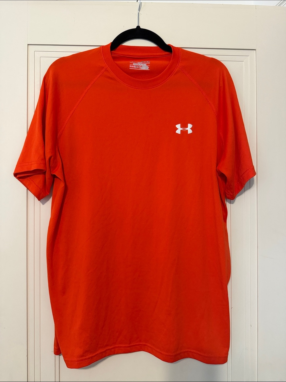 Under Armour Men’s Bright Orange Short Sleeve Performance Tee